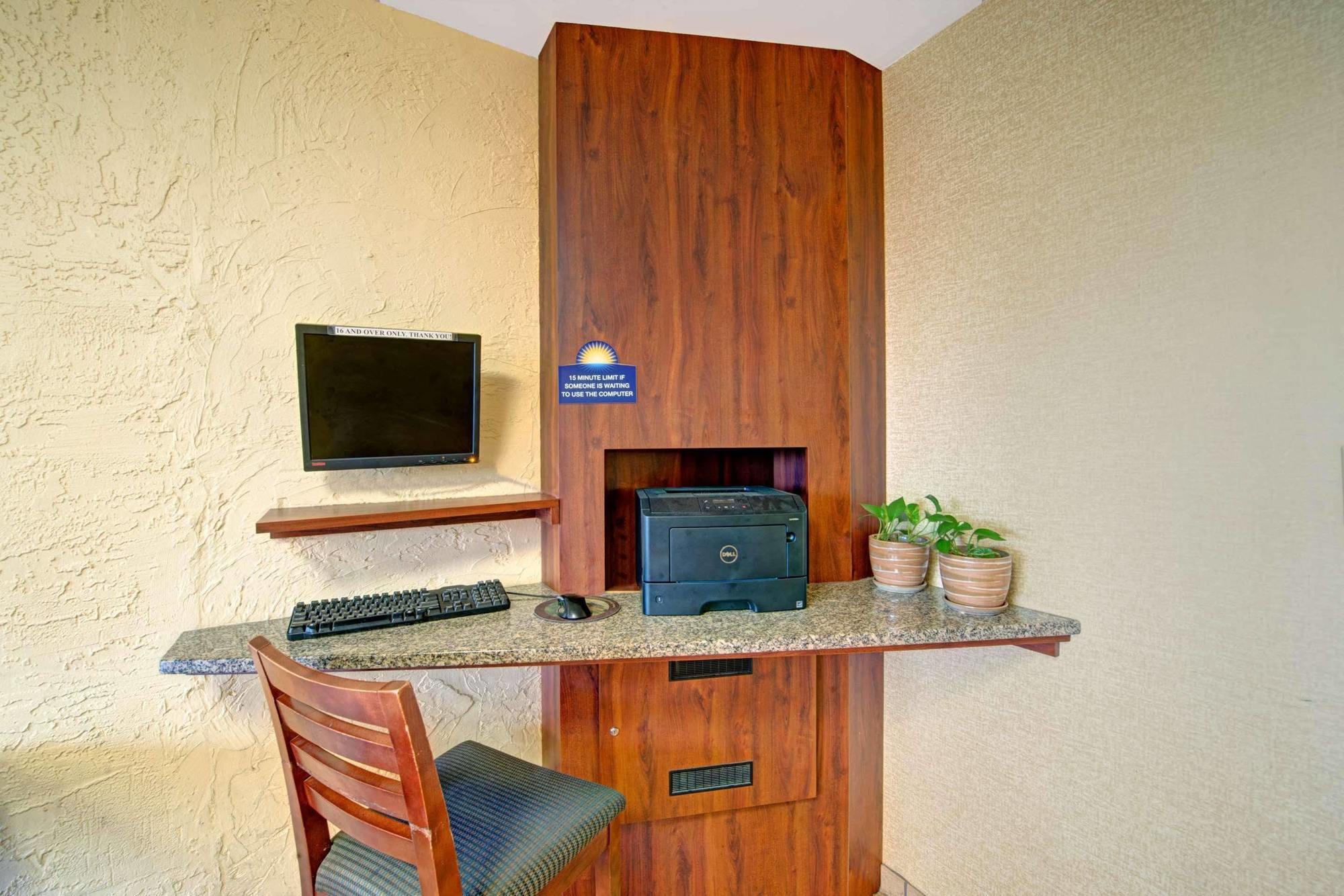 Quality Inn - Denton Luaran gambar